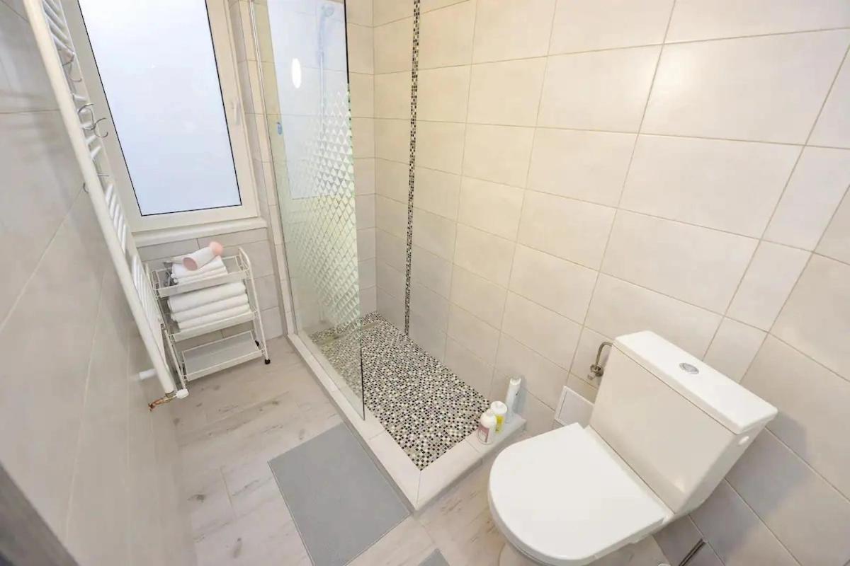 Aparthotel City Center Chisinau Ngoại thất bức ảnh