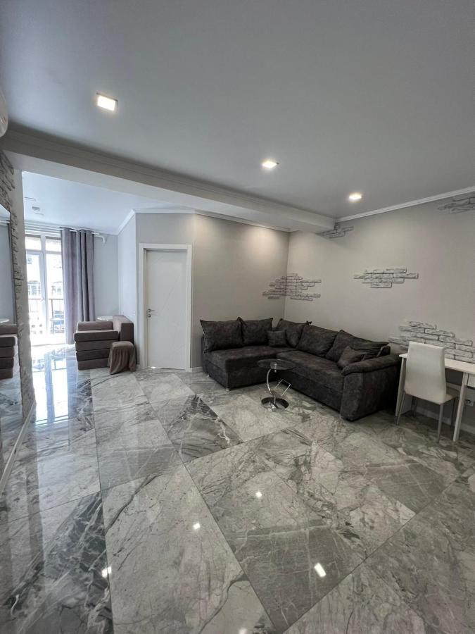 Aparthotel City Center Chisinau Ngoại thất bức ảnh