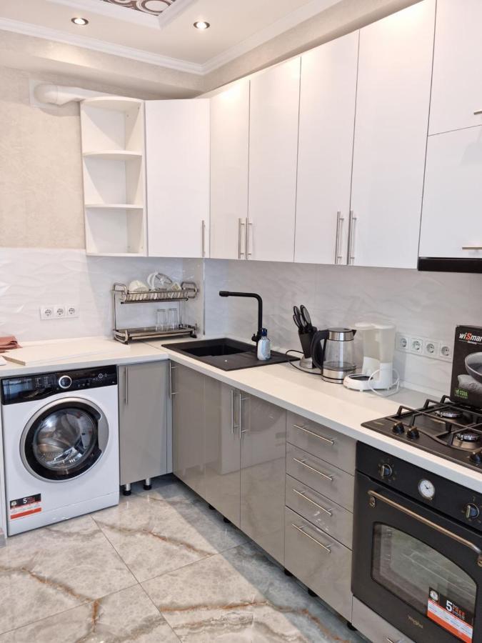 Aparthotel City Center Chisinau Ngoại thất bức ảnh